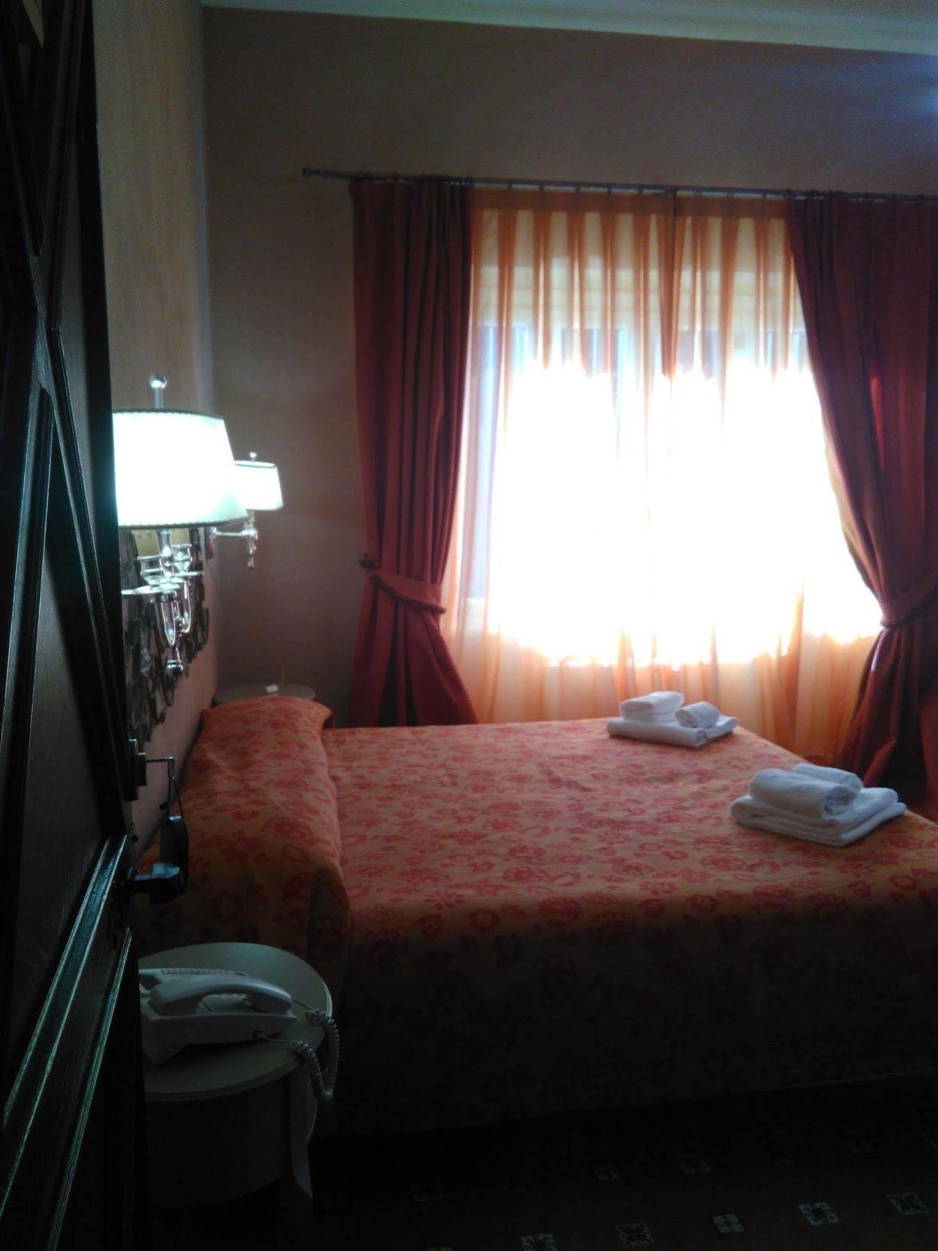 Hotel Villa Dorata Николози Экстерьер фото